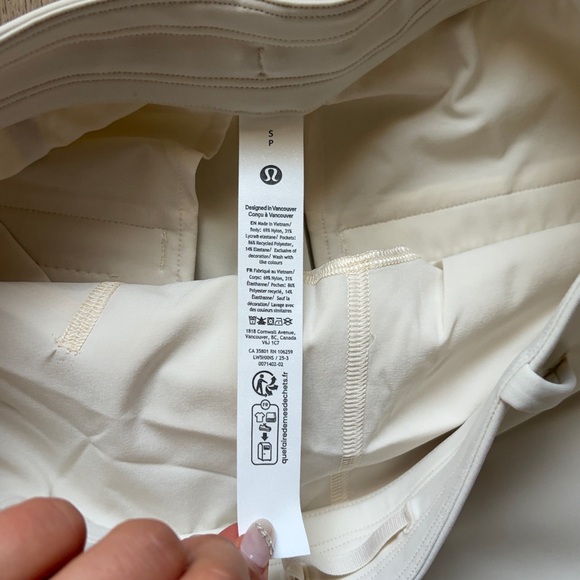 EUC daydrift high rise straight leg trouser light ivory sz Small short lululemon - Picture 6 of 16